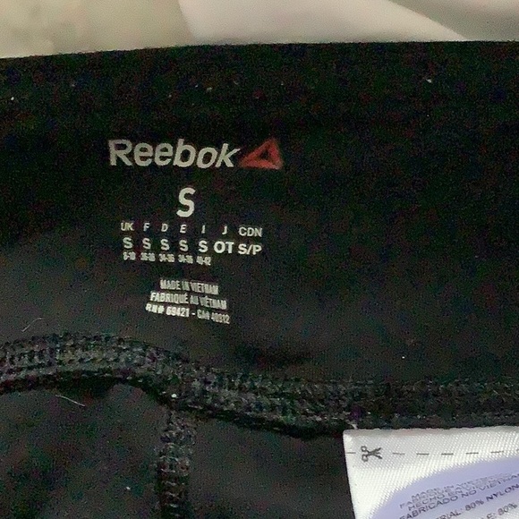 Reebok Limited Edition Mesh Panel Leggings - Picture 4 of 4
